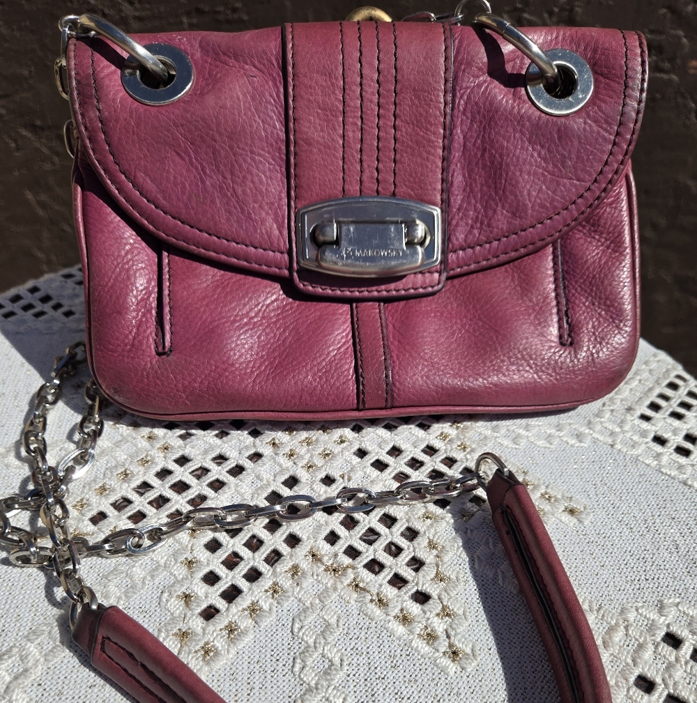 B. Makowsky Magenta Leather Chain Crossbody Bag